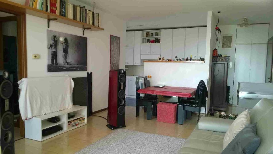 [Sala d'ascolto]