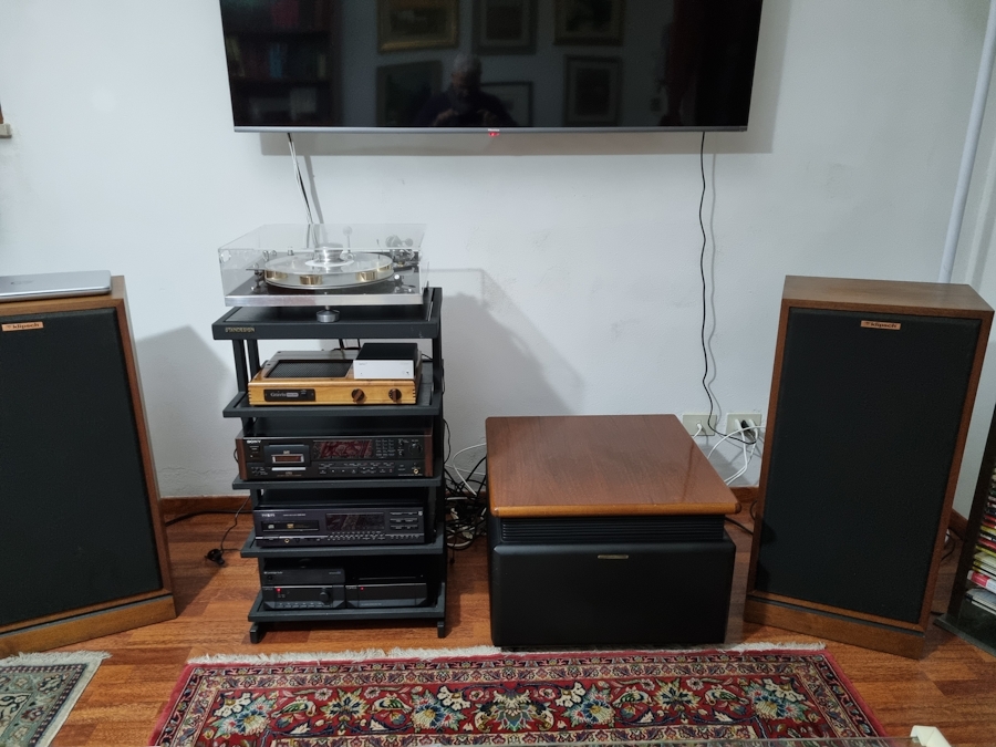 [Sala d'ascolto]