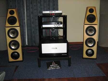 [Horn Audio Amplifiers]