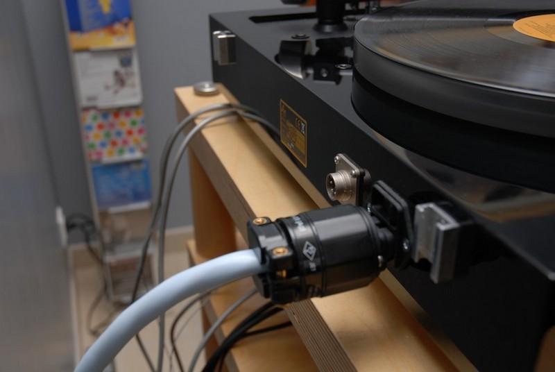 Rear Panel TT2